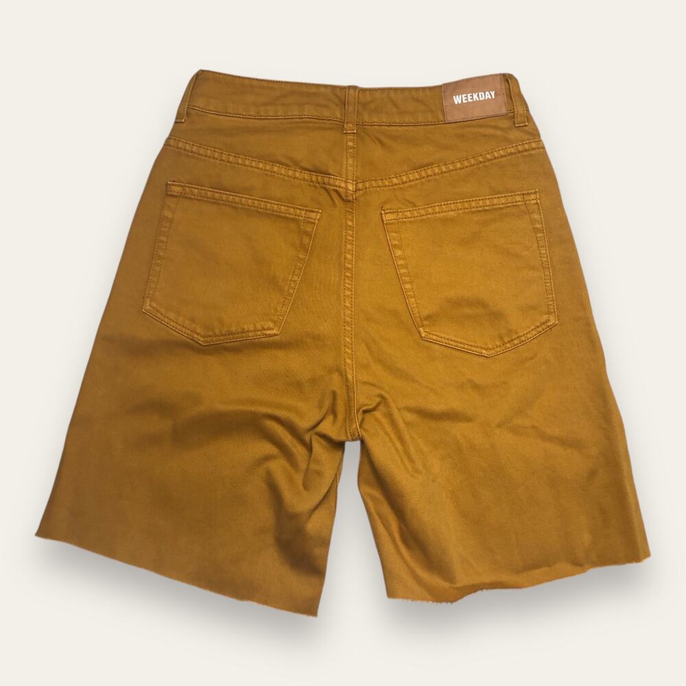 Weekday Mustard Yellow Cut Off Denim Jean Shorts Size 25 - Picture 2 of 7